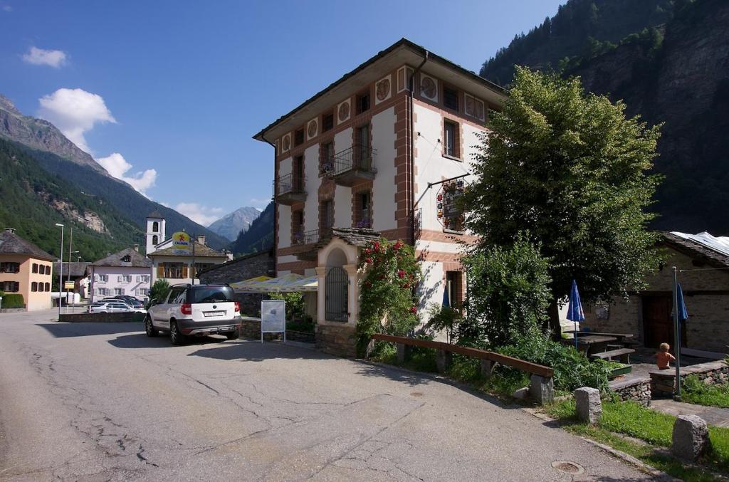 Hotel La Cascata Augio Bagian luar foto